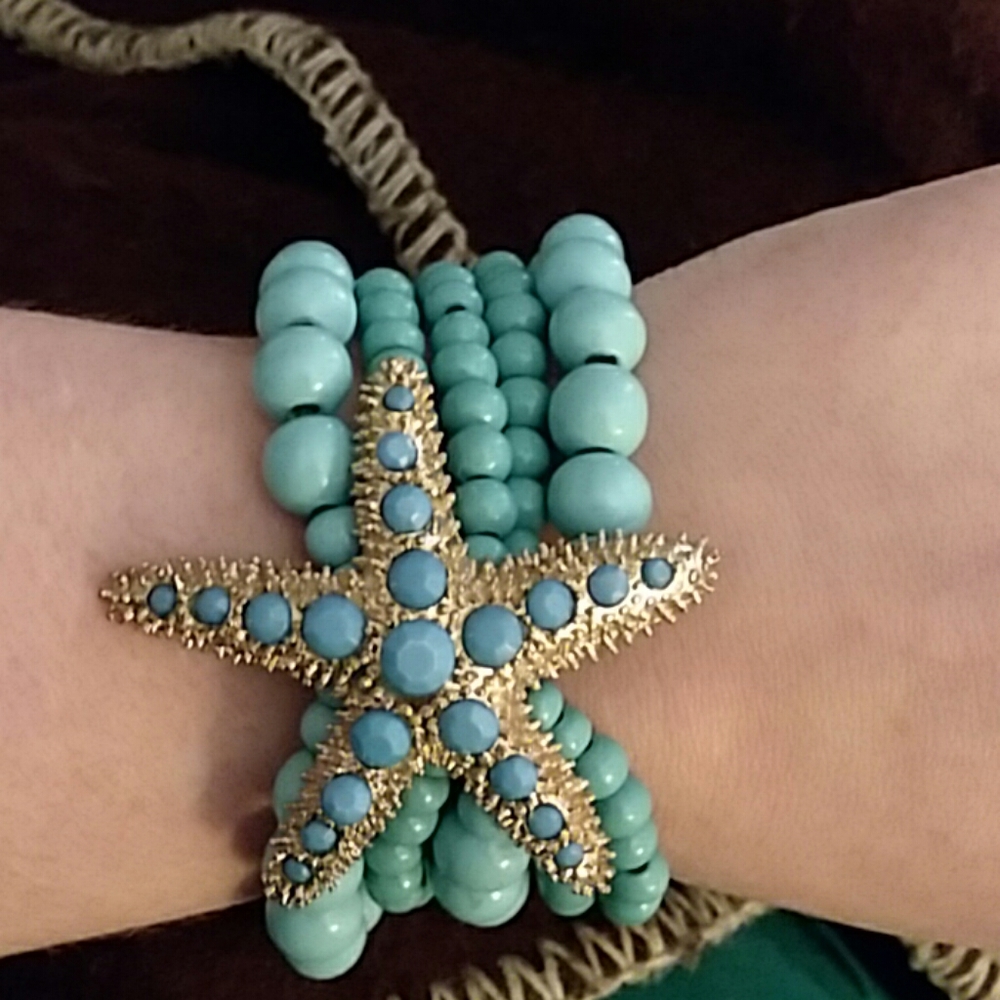Final price drop Starfish braclet